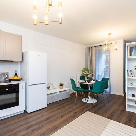 Project Comfort Apartament Stalowa 27/12 Warszawa Lägenhet Exteriör bild